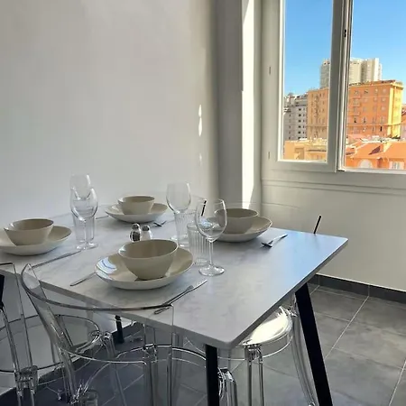 Centre Ville, Pres De Casino Et Gare De Monaco Appartement